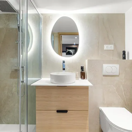 Apartment Sublime Duplex Centre De Nice, Climatise Et Renove !